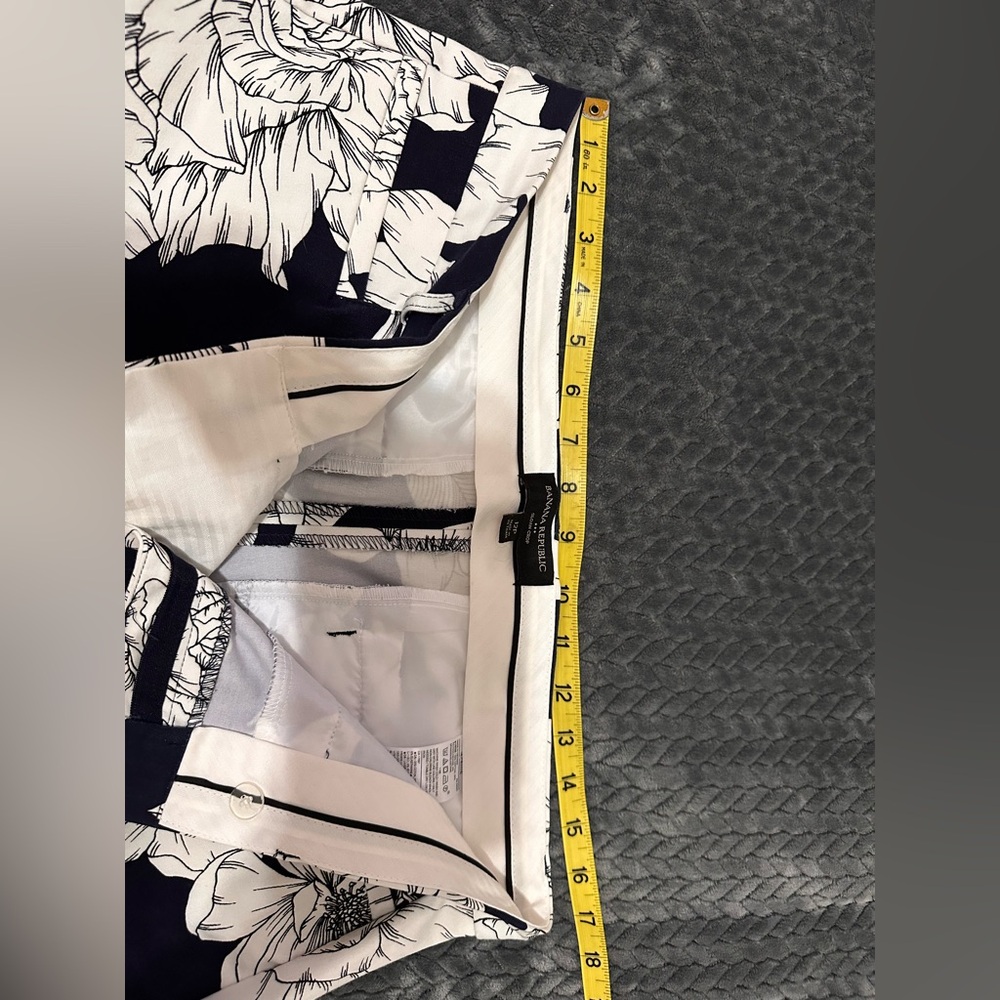 Banana Republic Navy and White Flower Patterned Trousers